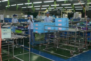 Bàn thao tác chống tĩnh điện